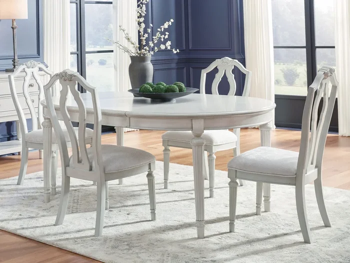 Montelaine – Dining Room Extension Table Set