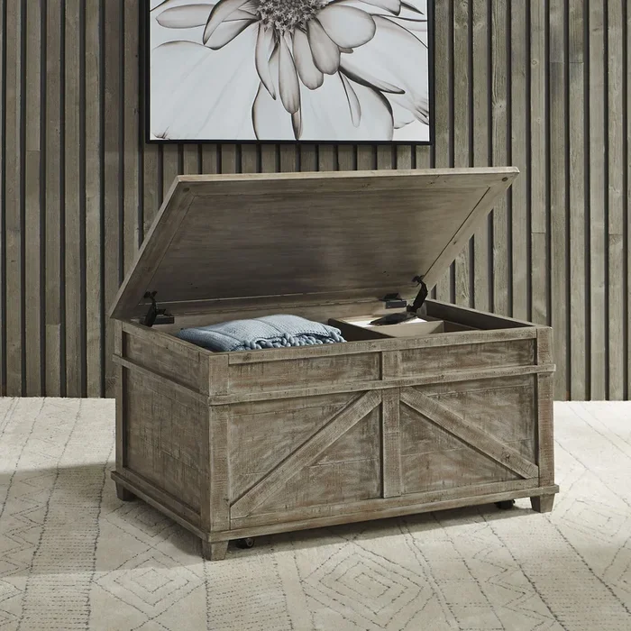 Parkland Falls – Storage Trunk – Light Brown