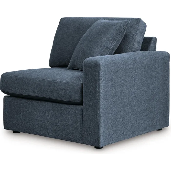 Signature Design by Ashley Modmax 9212165 RAF Corner Chair