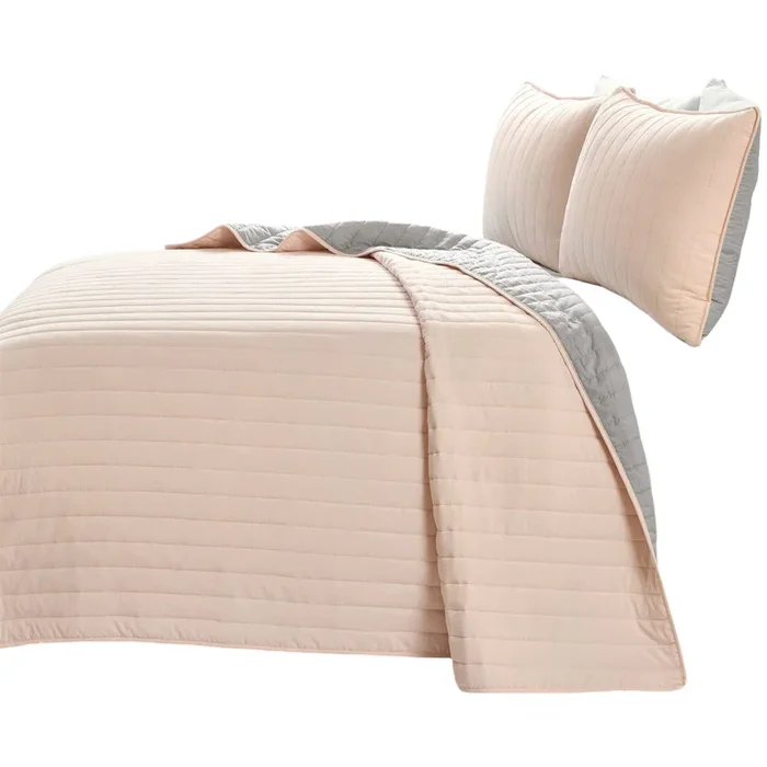 Soft Reversible Lightweight Quilt Set for Cozy Bedding and Bedroom Decor