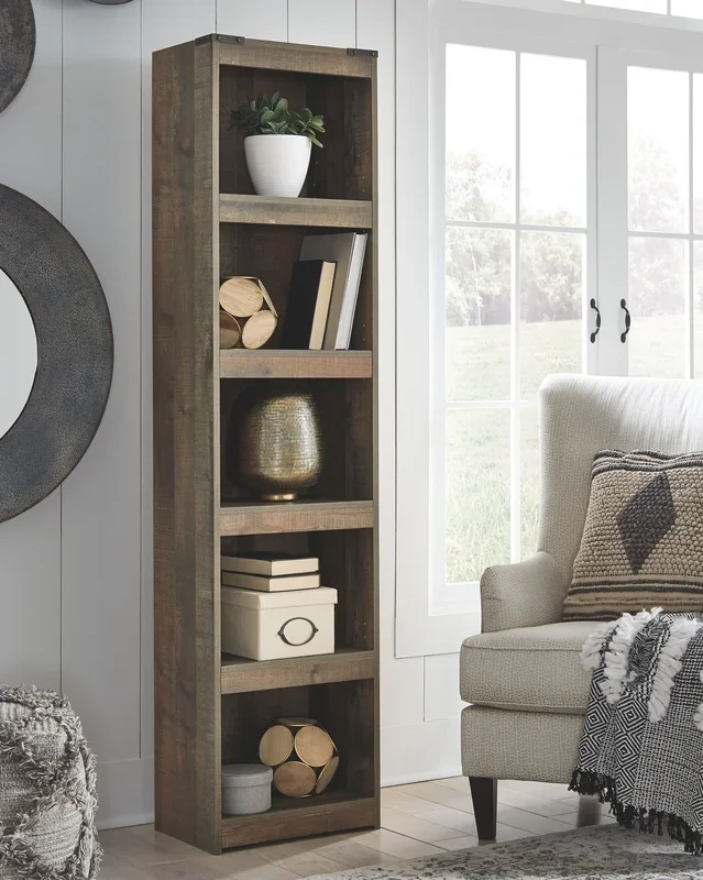 Trinell – Pier – Brown